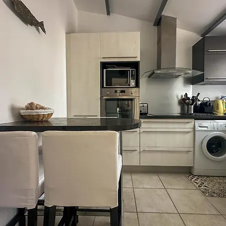 Tatil Evi Maison Renovee Avec Terrasse - 6 Pers. - Fr-1-705-118 *
