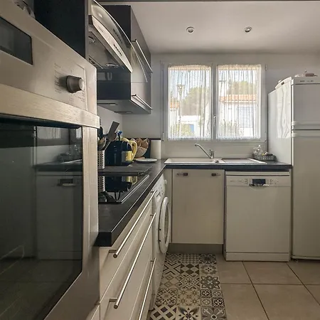 Maison Renovee Avec Terrasse - 6 Pers. - Fr-1-705-118
