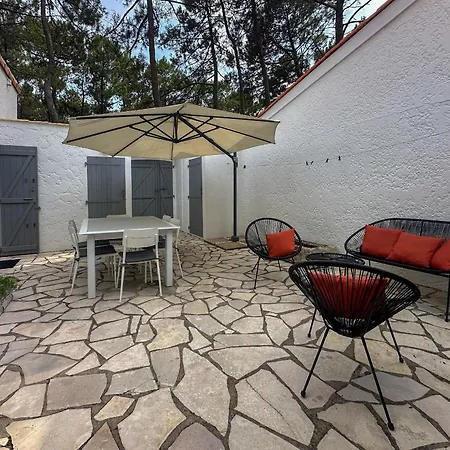 Casa de Férias Maison Renovee Avec Terrasse - 6 Pers. - Fr-1-705-118